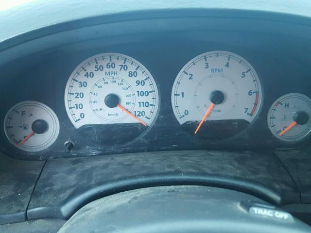 2C4GP54L25R474072 - 2005 CHRYSLER TOWN & COU BLUE photo 8