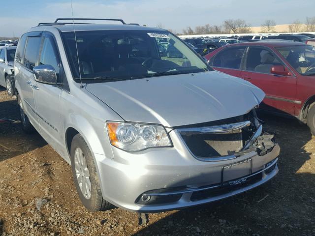 2A4RR8DG6BR655978 - 2011 CHRYSLER TOWN & COU SILVER photo 1