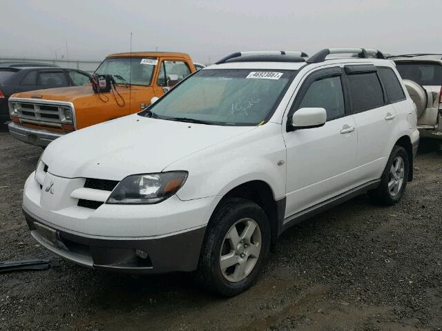 JA4LZ41F74U005962 - 2004 MITSUBISHI OUTLANDER WHITE photo 2