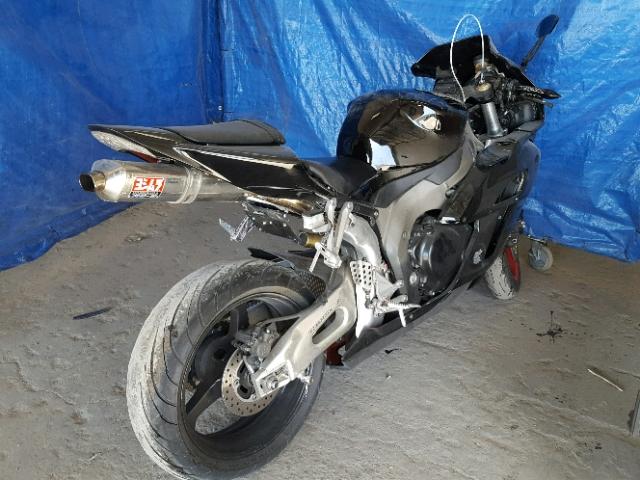 JH2SC57025M101485 - 2005 CBR 1000RR BLACK photo 4