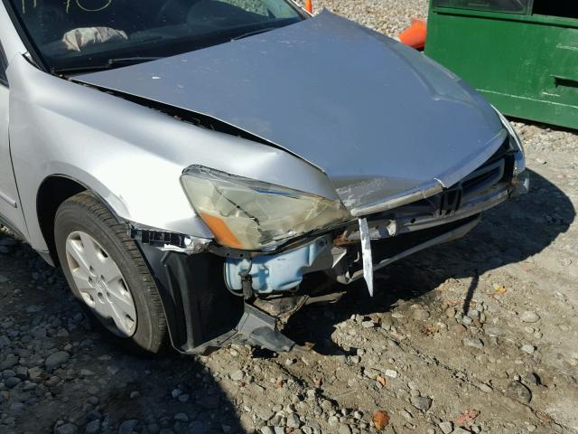 1HGCM55383A073795 - 2003 HONDA ACCORD LX SILVER photo 9