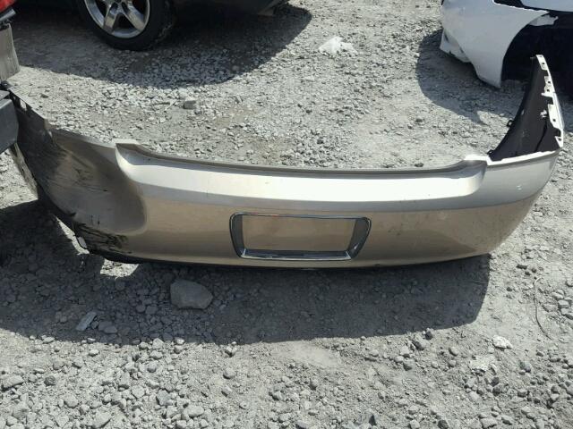 1G1ZH57B394208540 - 2009 CHEVROLET MALIBU 1LT GOLD photo 9