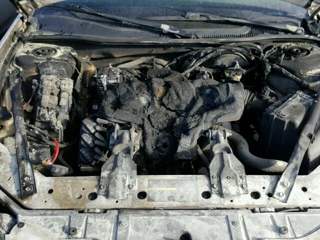 2G2WP552781142055 - 2008 PONTIAC GRAND PRIX WHITE photo 7