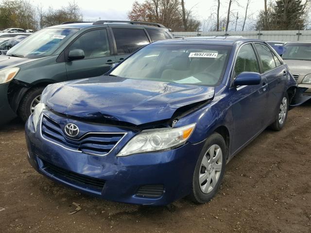 4T4BF3EK7AR040512 - 2010 TOYOTA CAMRY BASE BLUE photo 2