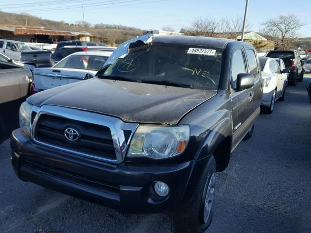 5TEJU62N96Z217463 - 2006 TOYOTA TACOMA DOU BLACK photo 2