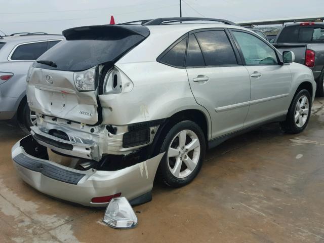 2T2GA31U25C021570 - 2005 LEXUS RX 330 SILVER photo 4