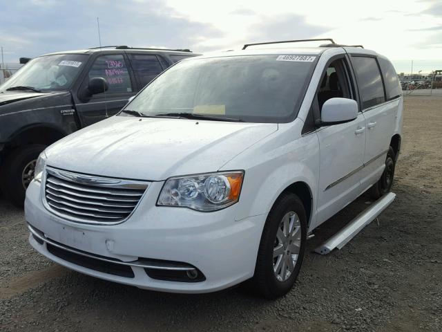 2C4RC1BG0GR299052 - 2016 CHRYSLER TOWN & COU WHITE photo 2