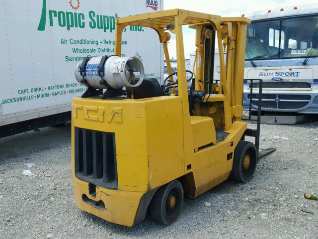 260430 - 1999 CHALET TCM ყვითელი ფოტო 4