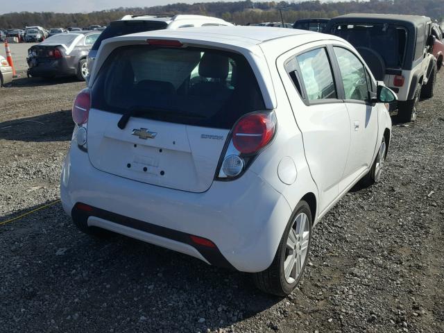 KL8CD6S9XFC792917 - 2015 CHEVROLET SPARK 1LT WHITE photo 4