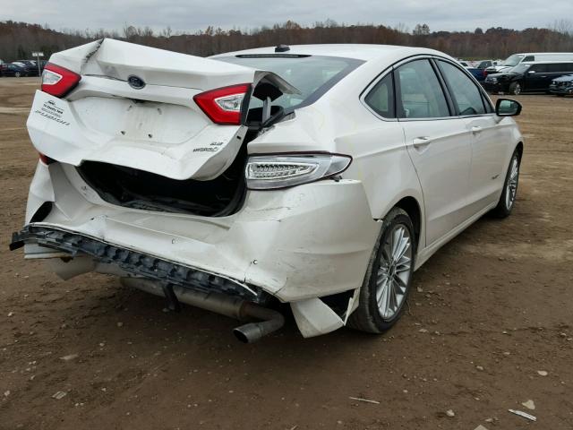 3FA6P0LU7ER192258 - 2014 FORD FUSION SE WHITE photo 4