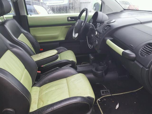 3VWCD21C83M411795 - 2003 VOLKSWAGEN NEW BEETLE GREEN photo 5