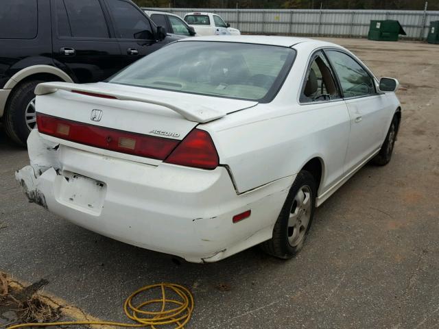 1HGCG325X1A012799 - 2001 HONDA ACCORD WHITE photo 4