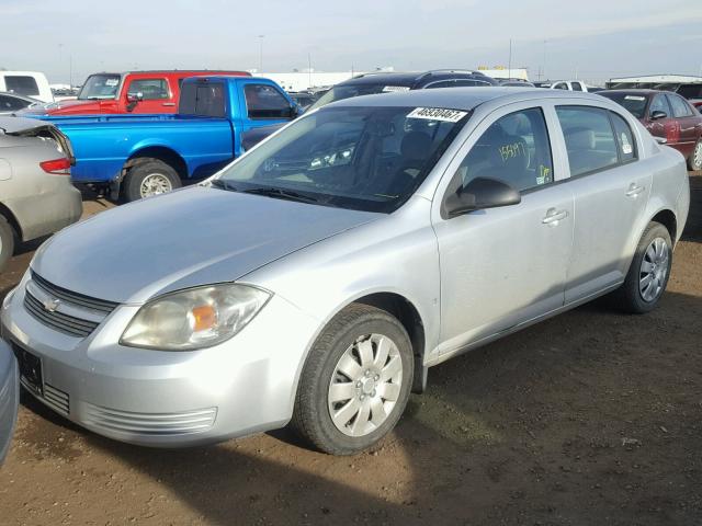 1G1AK58H797198286 - 2009 CHEVROLET COBALT LS SILVER photo 2