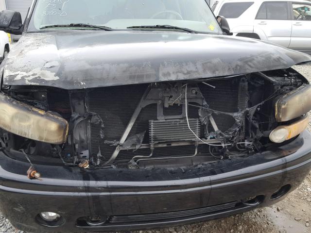 1GKEK63U53J274377 - 2003 GMC YUKON DENA BLACK photo 10