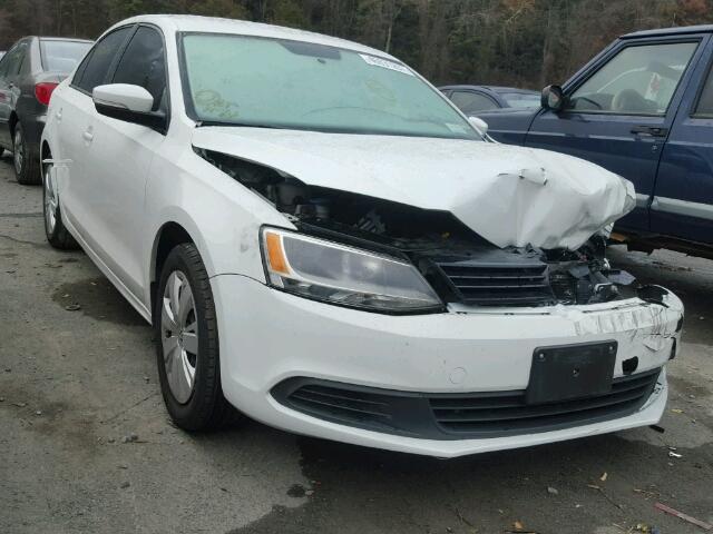 3VWD17AJ0EM281152 - 2014 VOLKSWAGEN JETTA SE WHITE photo 1