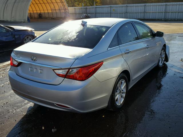 5NPEB4AC6CH502454 - 2012 HYUNDAI SONATA GLS SILVER photo 4