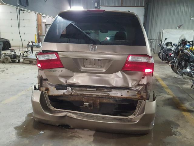 5FNRL38637B429363 - 2007 HONDA ODYSSEY EX GOLD photo 9