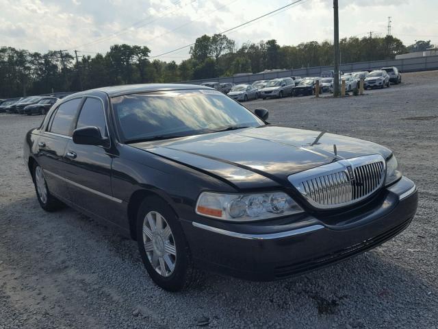 1LNHM83W94Y635100 - 2004 LINCOLN TOWN CAR U BLACK photo 1