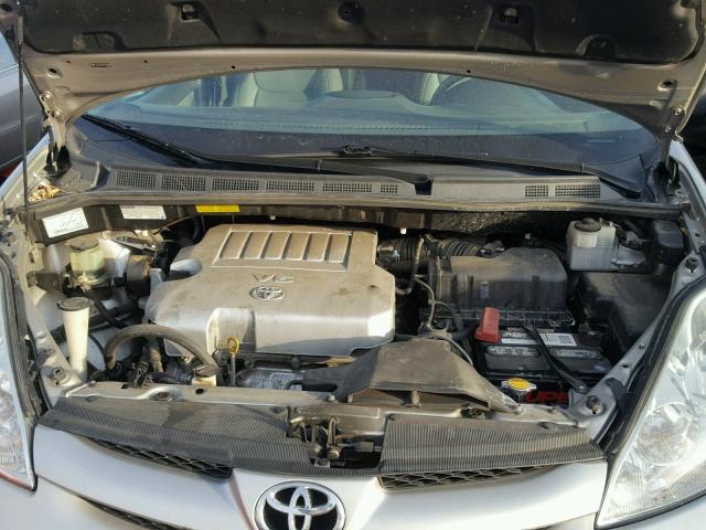 5TDZK23C99S270969 - 2009 TOYOTA SIENNA SILVER photo 7