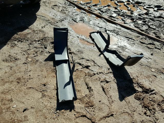 JTLKT324364074374 - 2006 TOYOTA SCION XB შავი ფოტო 9