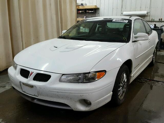 1G2WP12K61F119328 - 2001 PONTIAC GRAND PRIX WHITE photo 2