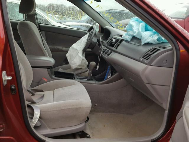 4T1BE32K63U195086 - 2003 TOYOTA CAMRY LE 红色 照片 5