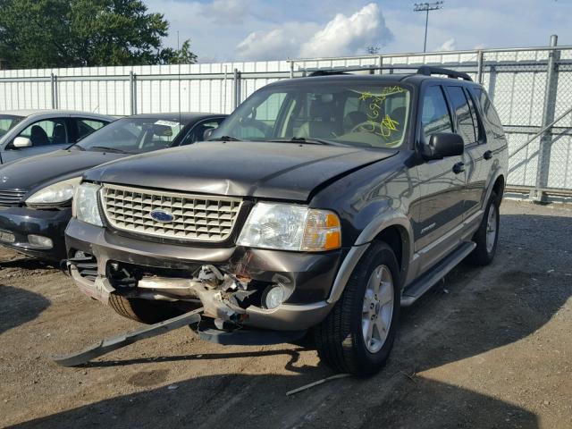 1FMZU74K65UA05778 - 2005 FORD EXPLORER E BROWN photo 2