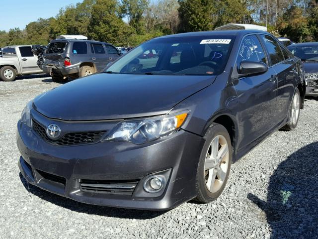 4T1BF1FK0DU721421 - 2013 TOYOTA CAMRY L GRAY photo 2