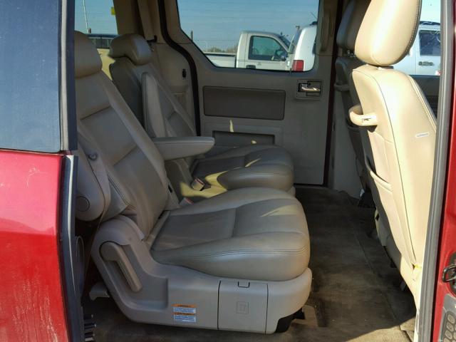 2FMDA58244BB05139 - 2004 FORD FREESTAR L RED photo 6