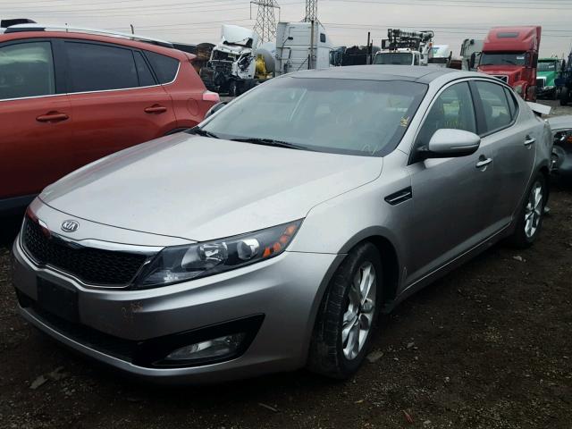 KNAGN4A70B5103182 - 2011 KIA OPTIMA EX SILVER photo 2