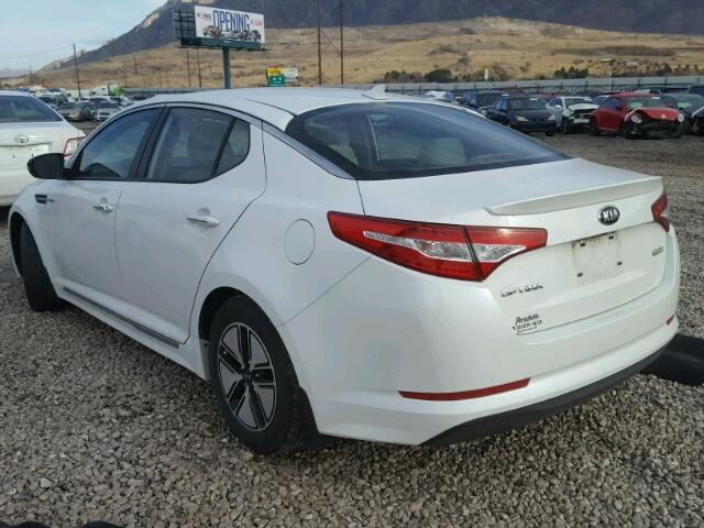 KNAGM4AD7D5053618 - 2013 KIA OPTIMA HYB WHITE photo 3