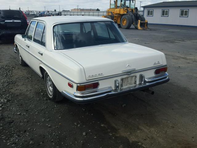 10806712000080 - 1972 MERCEDES-BENZ 280 WHITE photo 3