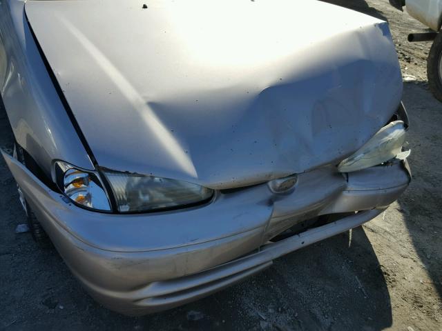 1Y1SK5285WZ441061 - 1998 CHEVROLET GEO PRIZM 银色 照片 7