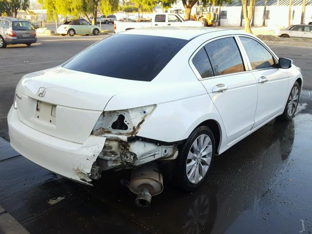 1HGCP2F45AA195606 - 2010 HONDA ACCORD LXP WHITE photo 4