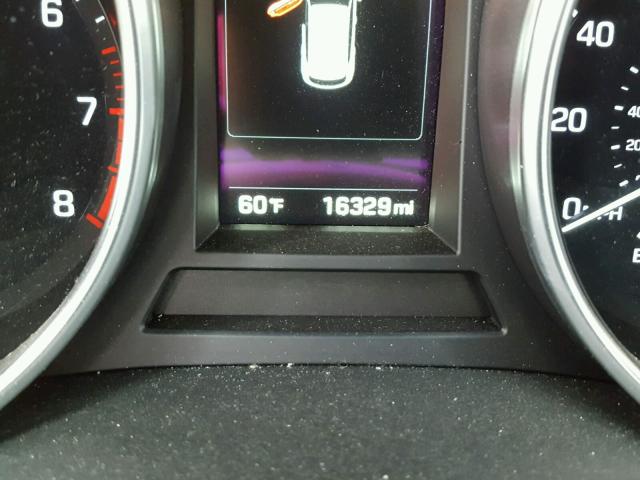 5XYZUDLA4HG484557 - 2017 HYUNDAI SANTA FE S BLUE photo 8