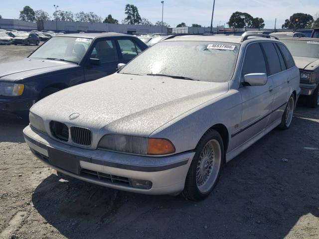 WBADR6349YGN91535 - 2000 BMW 540 IT AUT SILVER photo 2