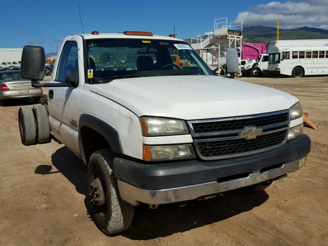 1GBJC34D26E212909 - 2006 CHEVROLET SILVERADO WHITE photo 1