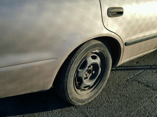 1Y1SK5280WZ437998 - 1998 CHEVROLET GEO PRIZM 银色 照片 9