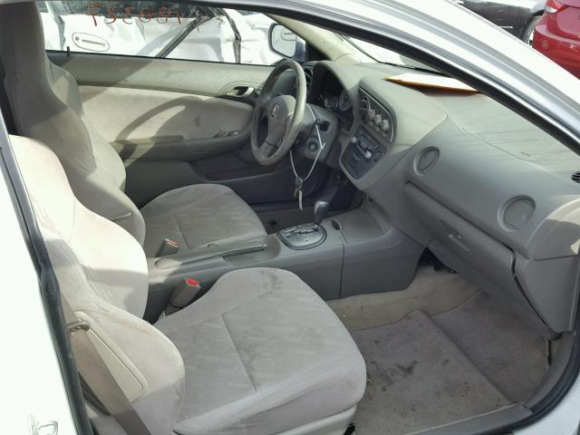 JH4DC54822C028968 - 2002 ACURA RSX WHITE photo 5