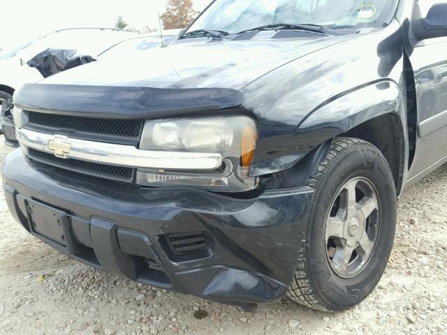 1GNDT13S452114694 - 2005 CHEVROLET TRAILBLAZE BLACK photo 9