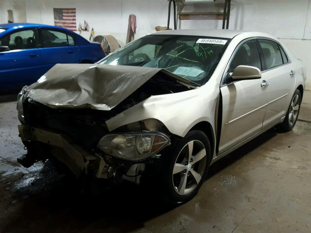 1G1ZC5E08CF220579 - 2012 CHEVROLET MALIBU 1LT GOLD photo 2