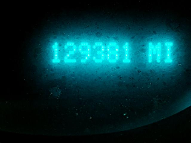 1G1ZC5E08CF220579 - 2012 CHEVROLET MALIBU 1LT GOLD photo 8