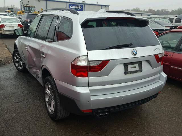 WBXPC9C40AWJ33352 - 2010 BMW X3 XDRIVE3 Srebrny zdjęcie 3