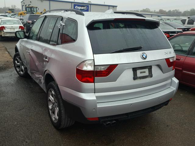 WBXPC9C40AWJ33352 - 2010 BMW X3 XDRIVE3 SILVER photo 3