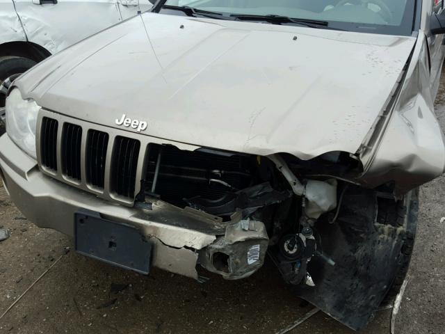 1J4GR48K25C687435 - 2005 JEEP GRAND CHER TAN photo 9