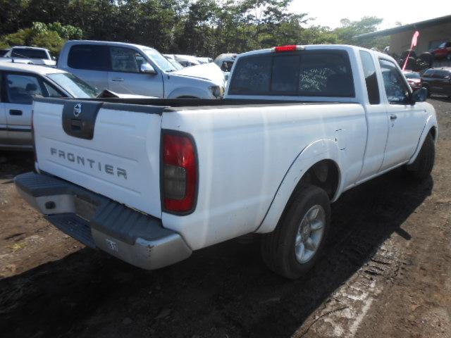 1N6DD26T33C443312 - 2003 NISSAN FRONTIER K WHITE photo 4