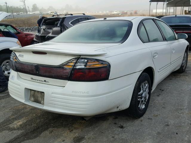 1G2HX52KX5U216226 - 2005 PONTIAC BONNEVILLE WHITE photo 4