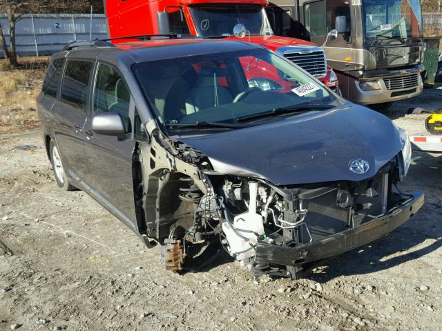 5TDKK3DC7BS162152 - 2011 TOYOTA SIENNA LE GRAY photo 1