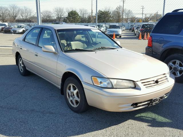 4T1BG22K7XU547943 - 1999 TOYOTA CAMRY CE GOLD photo 1