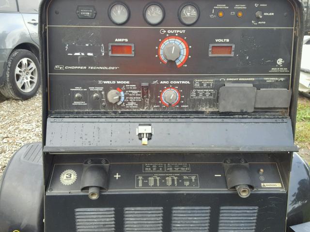 U1120411355 - 2012 VANT WELDER فضي صورة 9